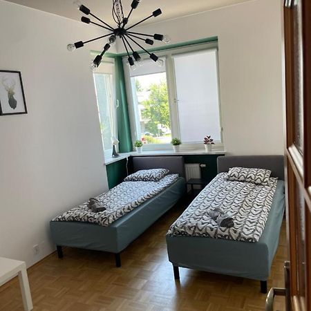Pokoje Nowoursynowska Hostel Warsawa Bagian luar foto
