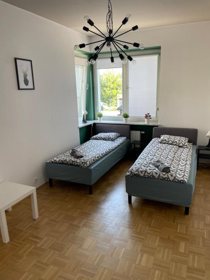 Pokoje Nowoursynowska Hostel Warsawa Bagian luar foto