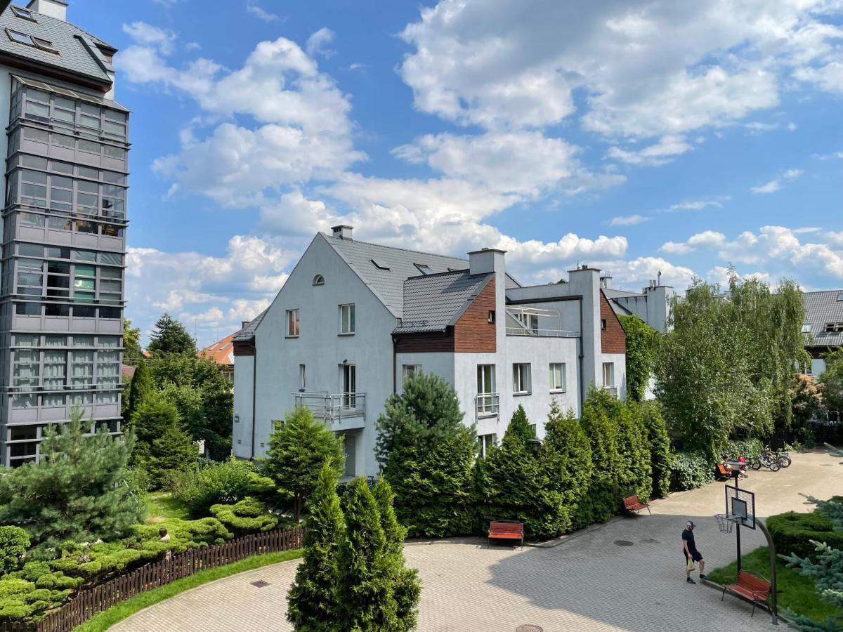 Pokoje Nowoursynowska Hostel Warsawa Bagian luar foto