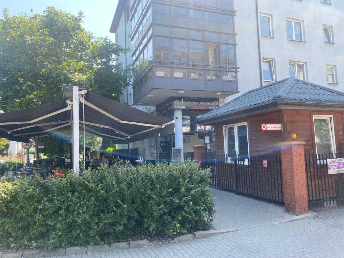 Pokoje Nowoursynowska Hostel Warsawa Bagian luar foto