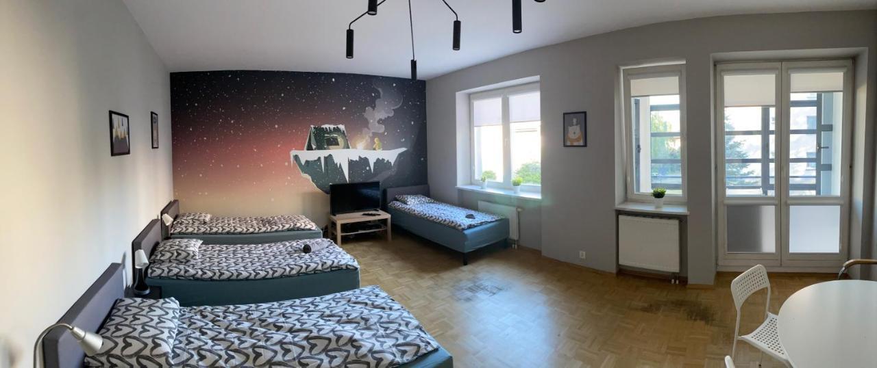 Pokoje Nowoursynowska Hostel Warsawa Bagian luar foto
