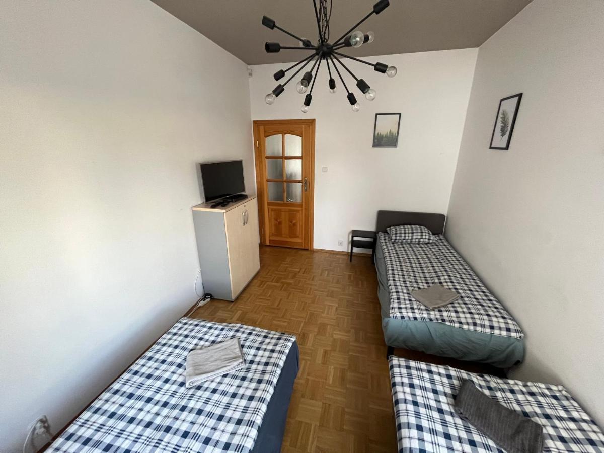 Pokoje Nowoursynowska Hostel Warsawa Bagian luar foto